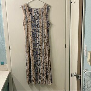 Sleeveless Blue and Beige Patterned Dress